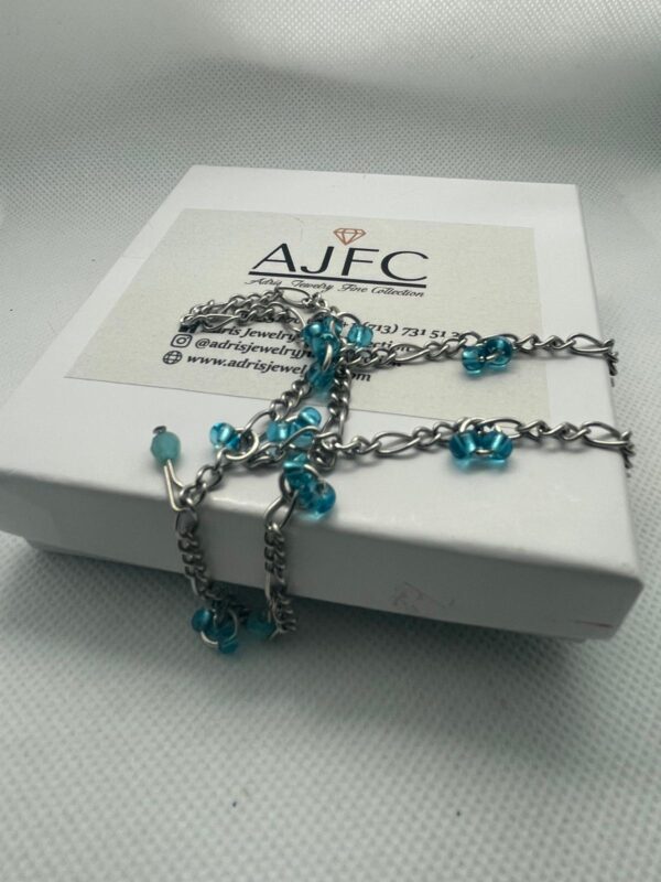 Pulsera en acero inoxidable con anillo en piedra azul