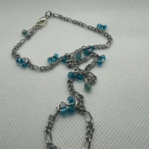 Pulsera en acero inoxidable con anillo en piedra azul